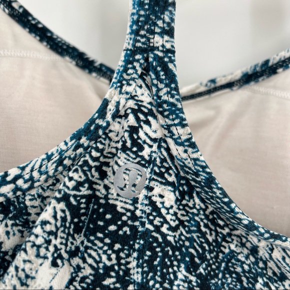 Lululemon power Y tank Luon size 2 - Picture 5 of 9